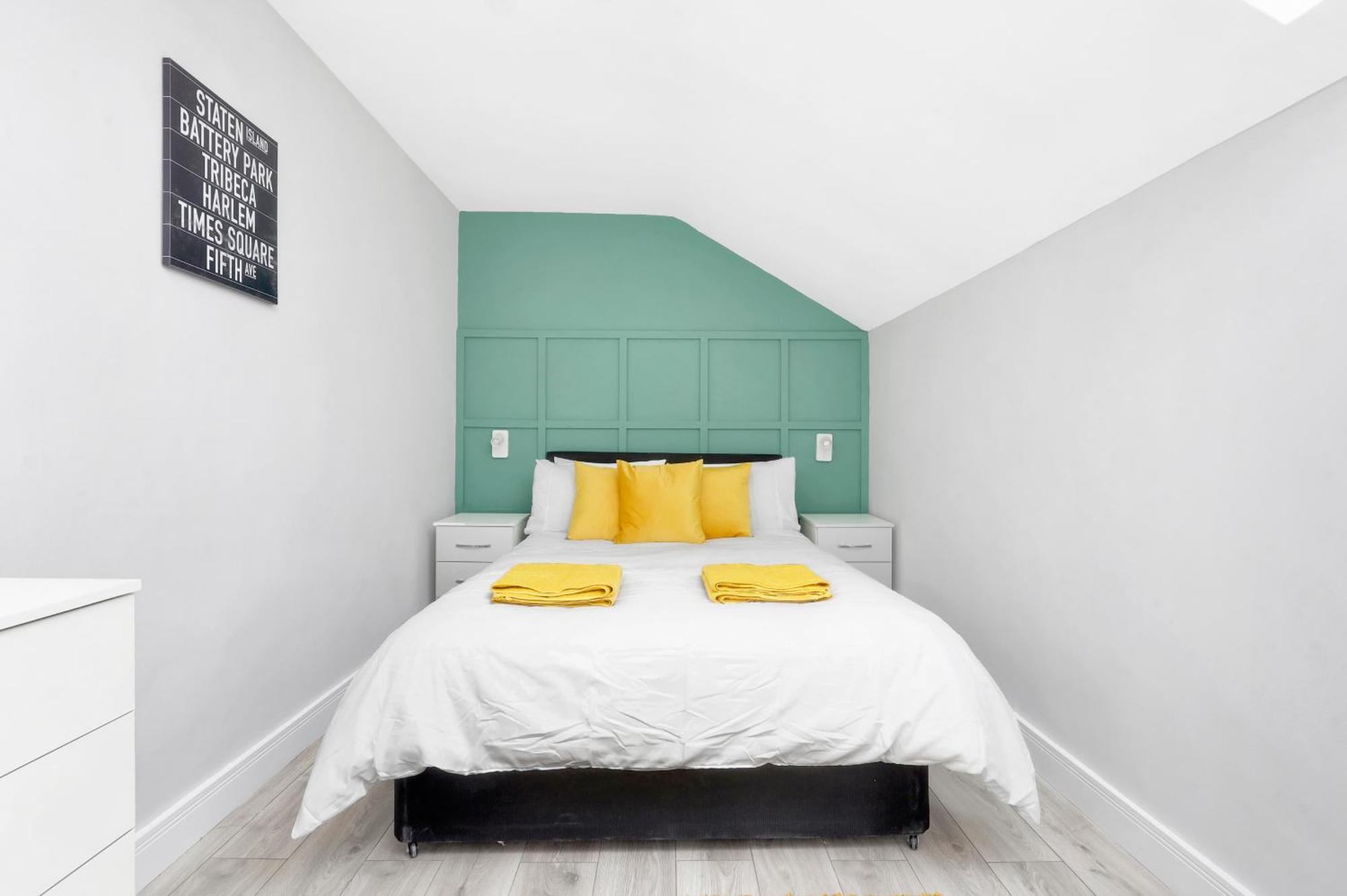 Waterside 4 Bed Apartment London Exterior photo
