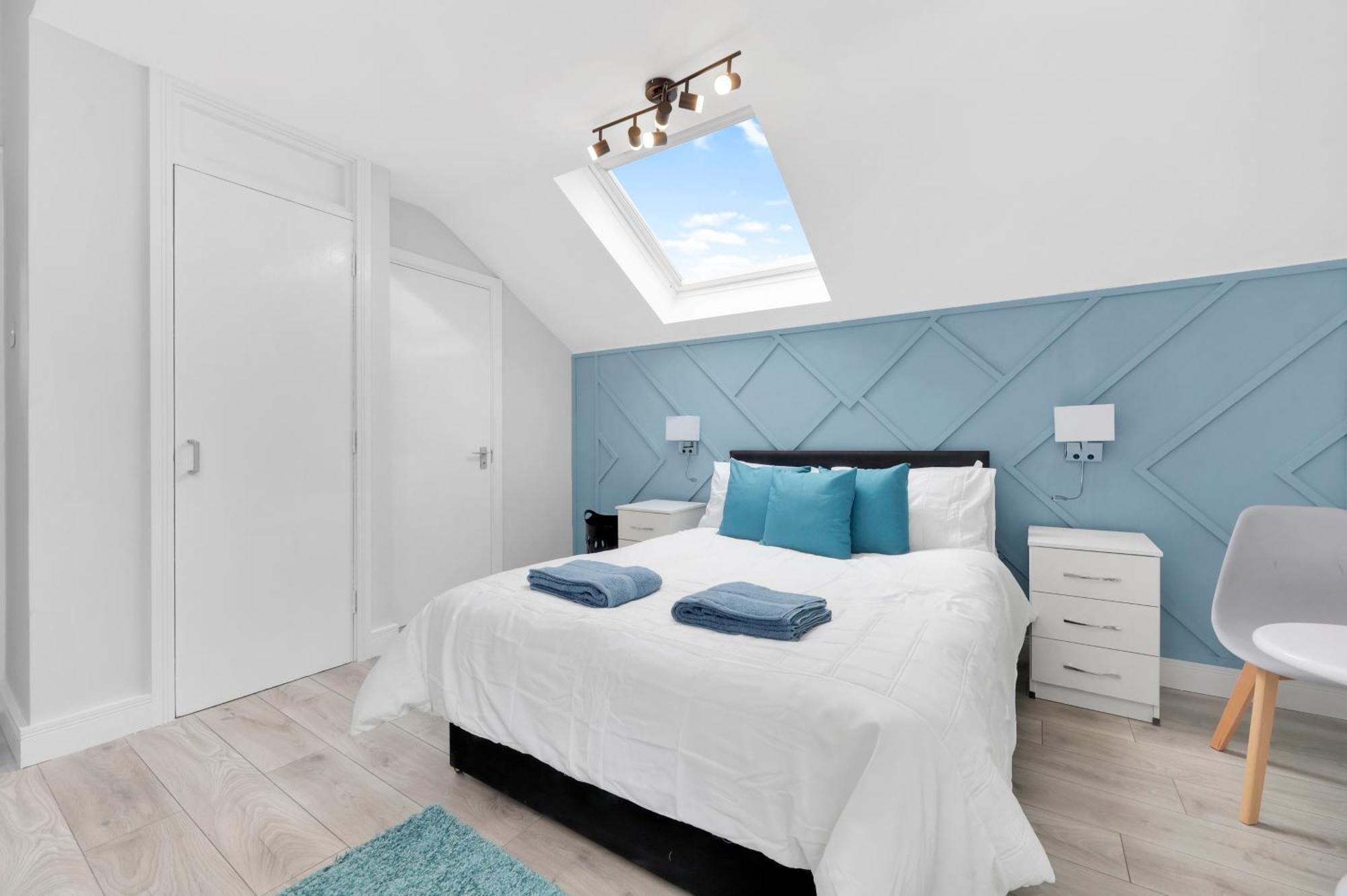 Waterside 4 Bed Apartment London Exterior photo